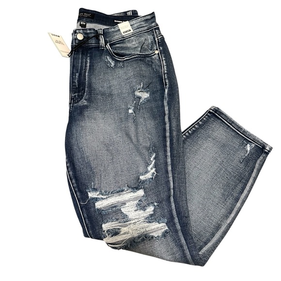 Judy Blue Mary Lou Vintage Hi-Rise Stretch Destroyed Boyfriend Jeans Size 16W - Picture 6 of 7